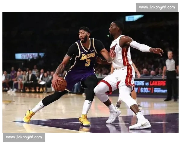 NBA总决赛湖人对热火G1全场录像回顾与关键时刻解析
